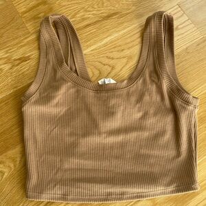 ALO Yoga Ribbed Tan Tank Top in Size M